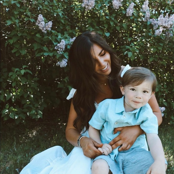 Meet your Posher, Laury - Picture 1 of 1